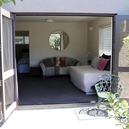 Retreat On Rita ~ Downtown Mount Maunganui With Beach Access ภายนอก รูปภาพ